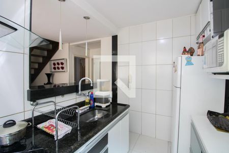 Apartamento à venda com 130m², 2 quartos e 1 vaga Apartamento à venda com 130m², 2 quartos e 1 vagaCozinha