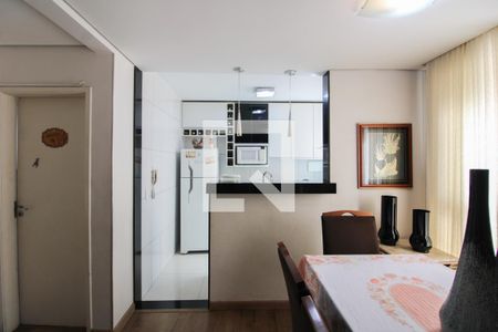 Apartamento à venda com 130m², 2 quartos e 1 vaga Apartamento à venda com 130m², 2 quartos e 1 vagaCozinha