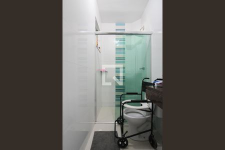 Apartamento à venda com 130m², 2 quartos e 1 vaga Apartamento à venda com 130m², 2 quartos e 1 vagaBanheiro Social 2