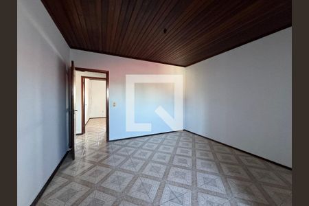 Casa para alugar com 250m², 5 quartos e 2 vagas Casa para alugar com 250m², 5 quartos e 2 vagasQuarto 4
