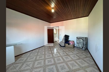 Casa para alugar com 250m², 5 quartos e 2 vagas Casa para alugar com 250m², 5 quartos e 2 vagasQuarto 5