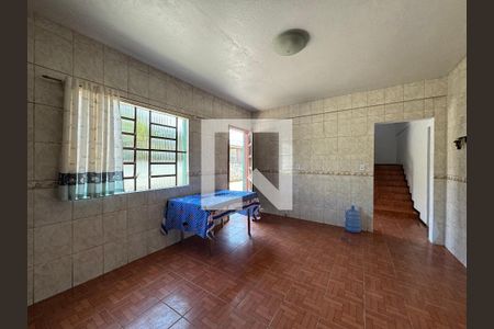 Casa para alugar com 250m², 5 quartos e 2 vagas Casa para alugar com 250m², 5 quartos e 2 vagasCozinha
