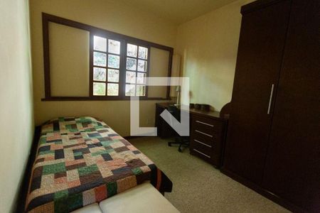 Casa à venda com 4 quartos, 250m² em Badu, Niterói