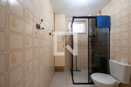 Apartamento à venda com 56m², 2 quartos e 1 vaga Apartamento à venda com 56m², 2 quartos e 1 vagaBanheiro