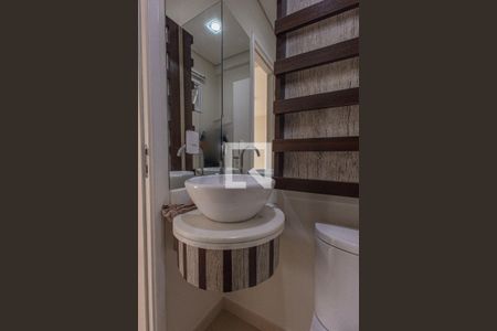 Apartamento para alugar com 187m², 2 quartos e 4 vagas Apartamento para alugar com 187m², 2 quartos e 4 vagasBanheiro