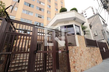 Apartamento à venda com 110m², 4 quartos e 1 vagaFachada e portaria