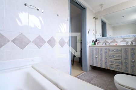 Apartamento à venda com 78m², 2 quartos e 1 vagaBanheiro da Suíte