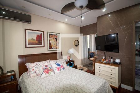 Casa à venda com 220m², 3 quartos e 4 vagas Casa à venda com 220m², 3 quartos e 4 vagasQuarto 1