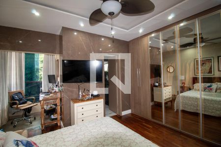 Casa à venda com 220m², 3 quartos e 4 vagas Casa à venda com 220m², 3 quartos e 4 vagasQuarto 1