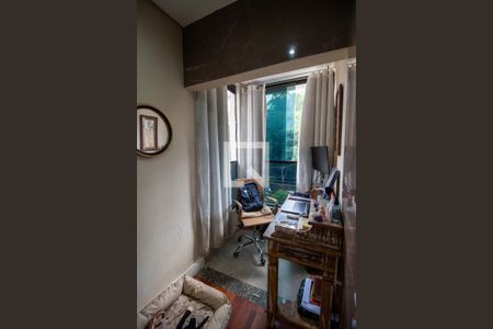 Casa à venda com 220m², 3 quartos e 4 vagas Casa à venda com 220m², 3 quartos e 4 vagasQuarto 1