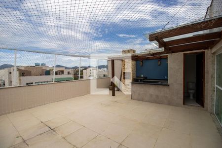 Apartamento à venda com 297m², 5 quartos e 3 vagas Apartamento à venda com 297m², 5 quartos e 3 vagasCobertura