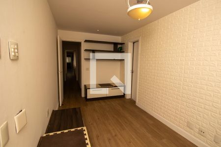 Apartamento à venda com 297m², 5 quartos e 3 vagas Apartamento à venda com 297m², 5 quartos e 3 vagasQuarto 2