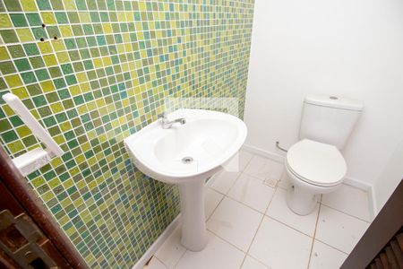 Apartamento à venda com 297m², 5 quartos e 3 vagas Apartamento à venda com 297m², 5 quartos e 3 vagasBanheiro externo