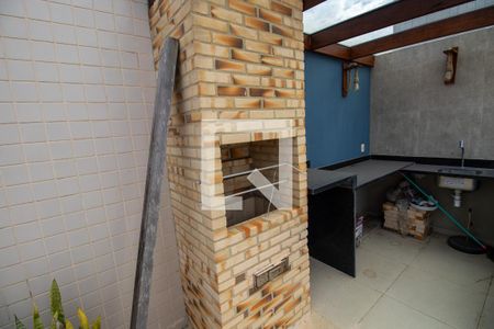 Apartamento à venda com 297m², 5 quartos e 3 vagas Apartamento à venda com 297m², 5 quartos e 3 vagasCobertura