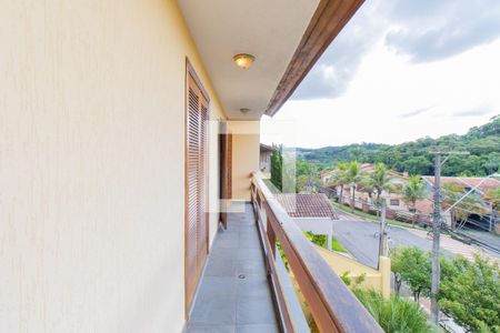 Casa de condomínio para alugar com 390m², 3 quartos e 6 vagas Casa de condomínio para alugar com 390m², 3 quartos e 6 vagasVaranda dos quartos