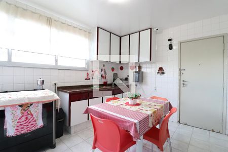 Apartamento à venda com 149m², 3 quartos e 2 vagasCozinha