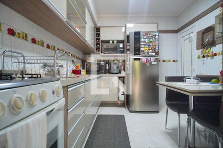 Casa à venda com 250m², 3 quartos e 3 vagasCozinha