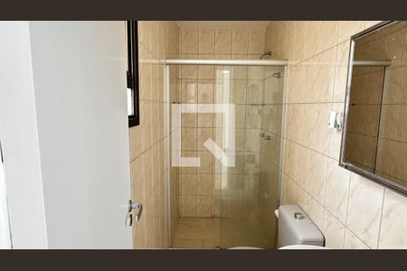 Apartamento à venda com 250m², 5 quartos e 2 vagas Apartamento à venda com 250m², 5 quartos e 2 vagasBanheiro de serviço