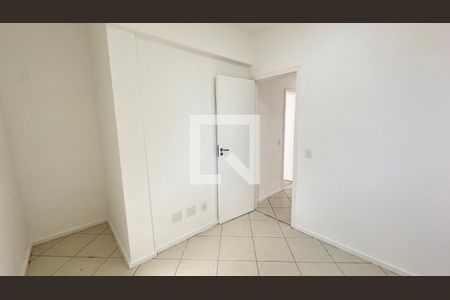 Apartamento à venda com 250m², 5 quartos e 2 vagas Apartamento à venda com 250m², 5 quartos e 2 vagasQuarto 4