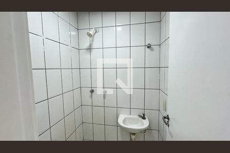 Apartamento à venda com 250m², 5 quartos e 2 vagas Apartamento à venda com 250m², 5 quartos e 2 vagasBanheiro de serviço