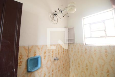 Casa à venda com 230m², 4 quartos e 2 vagasCasa 2 - Banheiro