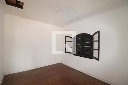 Casa à venda com 230m², 4 quartos e 2 vagasCasa 2 - Quarto 2