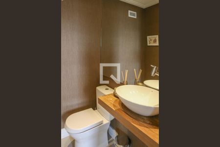 Apartamento à venda com 143m², 3 quartos e 2 vagas Apartamento à venda com 143m², 3 quartos e 2 vagasLavabo