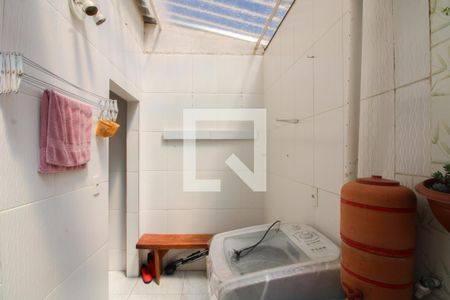 Apartamento à venda com 70m², 3 quartos e 1 vaga Apartamento à venda com 70m², 3 quartos e 1 vagaÁrea de Serviço