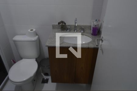Apartamento para alugar com 86m², 3 quartos e 1 vaga Apartamento para alugar com 86m², 3 quartos e 1 vagaBanheiro da Suíte