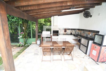 Casa de condomínio para alugar com 480m², 4 quartos e 4 vagasVaranda gourmet