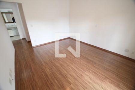 Casa de condomínio para alugar com 480m², 4 quartos e 4 vagasQuarto 4 - Suíte