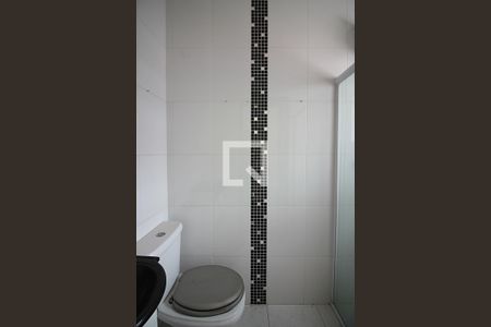 Casa à venda com 185m², 4 quartos e 2 vagasQuarto 2 - Suíte Banheiro