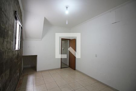 Casa à venda com 185m², 4 quartos e 2 vagasQuarto 4