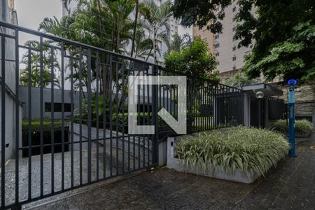 Apartamento à venda com 97m², 2 quartos e 1 vaga Apartamento à venda com 97m², 2 quartos e 1 vagaFachada