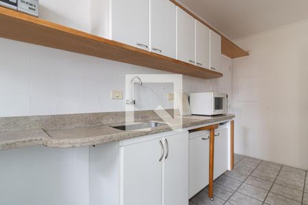 Apartamento à venda com 97m², 2 quartos e 1 vaga Apartamento à venda com 97m², 2 quartos e 1 vagaCozinha