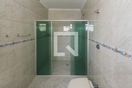 Casa à venda com 260m², 3 quartos e 2 vagasBanheiro do Quarto 2