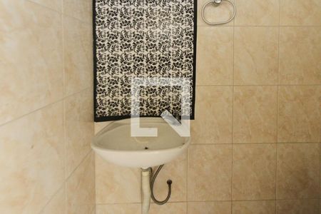 Casa à venda com 260m², 3 quartos e 2 vagasLavabo