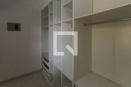 Casa à venda com 260m², 3 quartos e 2 vagasQuarto 2