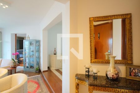 Apartamento à venda com 180m², 4 quartos e 2 vagasHall de entrada