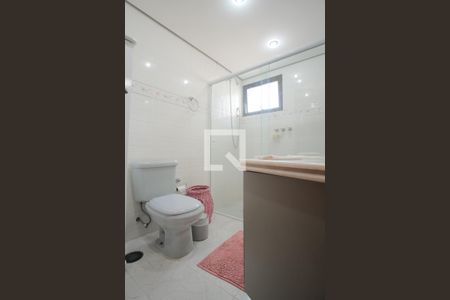 Apartamento à venda com 180m², 4 quartos e 2 vagasBanheiro da Suíte 1