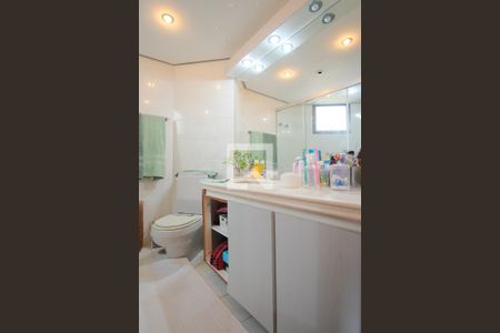 Apartamento à venda com 180m², 4 quartos e 2 vagasBanheiro da Suíte 2