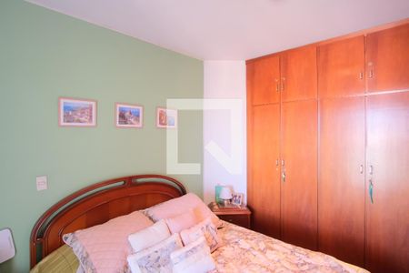 Apartamento à venda com 180m², 4 quartos e 2 vagasSuíte 2