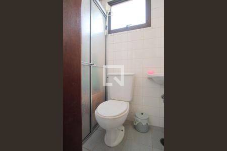 Apartamento à venda com 180m², 4 quartos e 2 vagasBanheiro de serviço