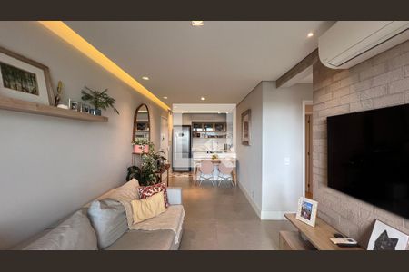 Sala de apartamento à venda com 2 quartos, 60m² em Vila Madalena, São Paulo