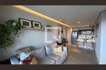 Sala de apartamento à venda com 2 quartos, 60m² em Vila Madalena, São Paulo