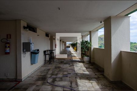 Apartamento à venda com 82m², 3 quartos e 1 vaga Apartamento à venda com 82m², 3 quartos e 1 vagaÁrea comum