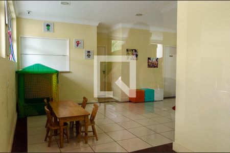 Apartamento à venda com 82m², 3 quartos e 1 vaga Apartamento à venda com 82m², 3 quartos e 1 vagaÁrea comum