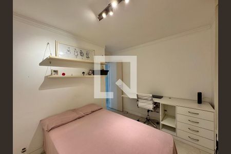 Apartamento à venda com 82m², 3 quartos e 1 vaga Apartamento à venda com 82m², 3 quartos e 1 vagaQuarto 1