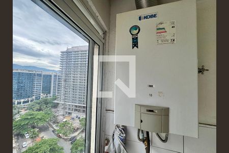 Apartamento à venda com 82m², 3 quartos e 1 vaga Apartamento à venda com 82m², 3 quartos e 1 vagaCozinha e Área de Serviço