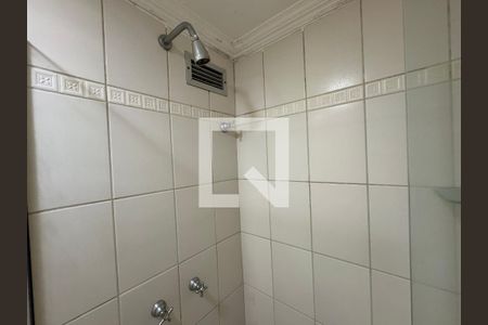 Apartamento à venda com 82m², 3 quartos e 1 vaga Apartamento à venda com 82m², 3 quartos e 1 vagaBanheiro Social